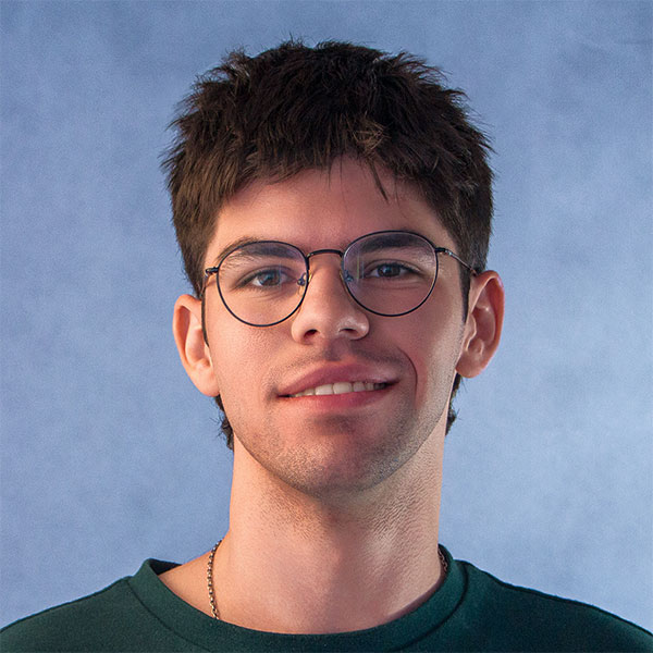 Данила Федосов