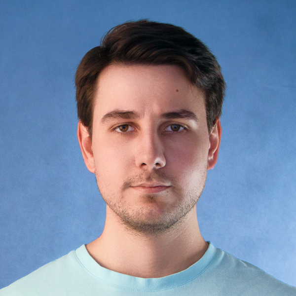 Роман Гомелаури