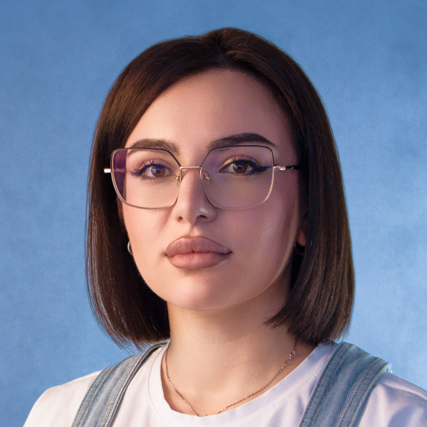 Инесса Мхоян